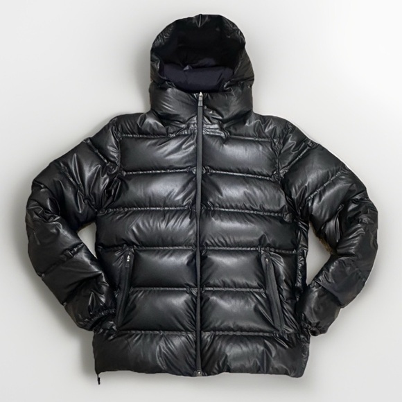 Herno Men’s Ultralight Down Puffer Jacket Black Hooded Piumino Size 48 Authentic